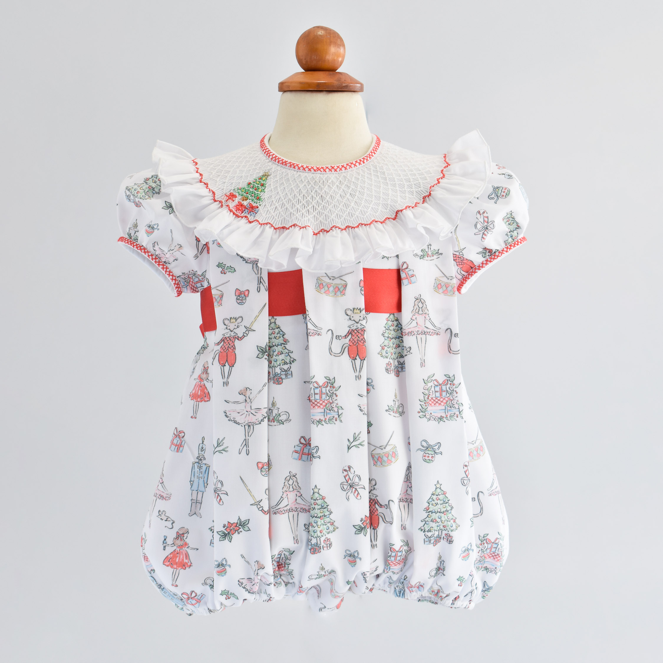 Clara's Enchanted Tree Bubble